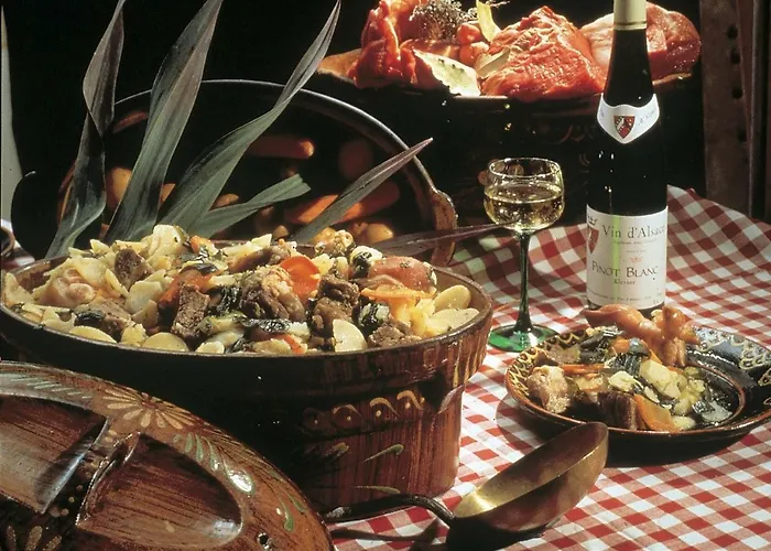 Studio Des Musiciens Apartment *